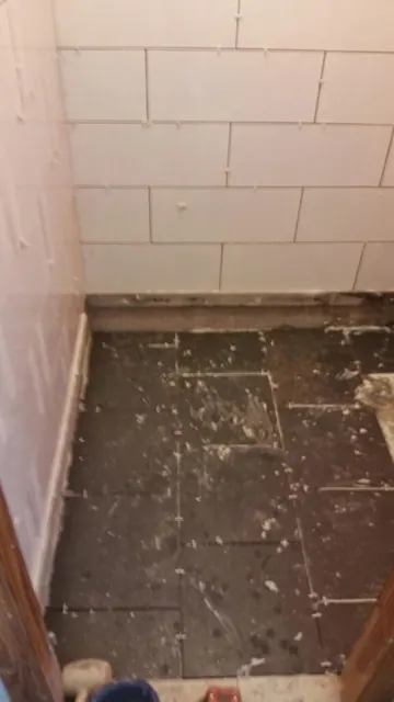 Suelo de baño en obra